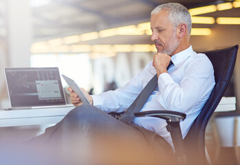 Aufkleber - Business, thinking and old man with tablet, decision and opportunity with financial consultant, solution or choice. Professional, investor or employee with tech, internet or problem solving with idea