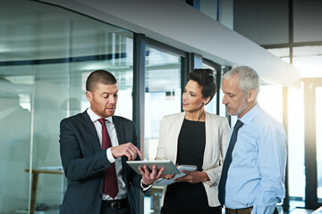 Aufkleber - Business team, tablet and discussion in office, standing and ideas for planning, project and colleagues. Group, technology and collaboration for analyse, meeting and corporate workers for teamwork