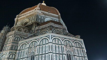 Poster - Basilica di Santa Maria del Fiore in Florence at night timelapse