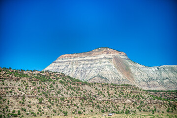 Wall Mural - Beautiful mountain in the middle of a Canyon, USA