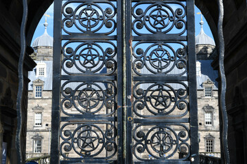 Wall Mural - View at George Heriot's school of Edinburgh in Scotland