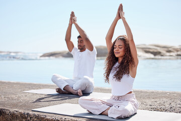 Canvas Print - Prayer hands, yoga and couple with meditation at beach for spiritual fitness, mental wellness and namaste. Outdoor, pilates and yogi woman with man with eyes closed for mindfulness, balance or relax