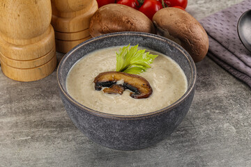 Wall Mural - Delicous mushroom champignon cream soup