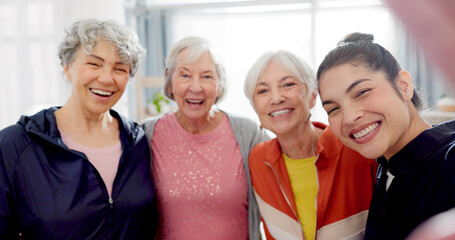 Canvas Print - Gym selfie, face and coach with women for fitness, yoga workout or happy with exercise class. Smile, team and portrait of a training person taking a photo with senior friends for wellness and sport