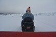 © Adrian Lazcano - Paseo en trineo en Alaska