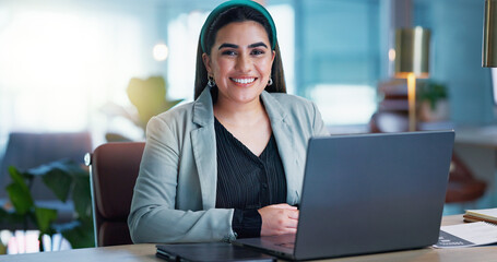 Poster - Portrait, business and woman with laptop, smile and confidence with connection, internet and planning. Happy research, networking and girl with computer, website administration and consulting at desk