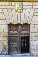 Poster - Medieval door in Plaza de la Villa, Madrid, Spain