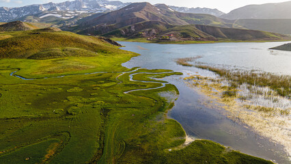 Wall Mural - Scenic views of Eğrigöl Lake and Geyik Mount which is on the Söbüçimen Plateau at the foothills of the Geyik Mountains of the Taurus Mountains, on the border of Konya and Antalya.