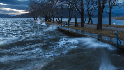 Canvas Print - waves in winter