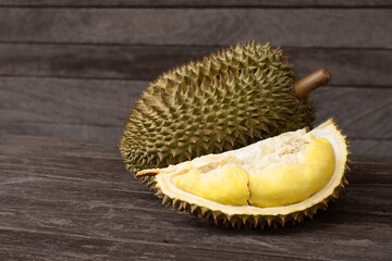 Poster - Durian on table