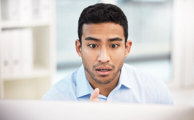 Aufkleber - Business man, computer and idea in office with reading, research and planning for website. Internet, thinking and email with online job and digital content design at startup with web brainstorming