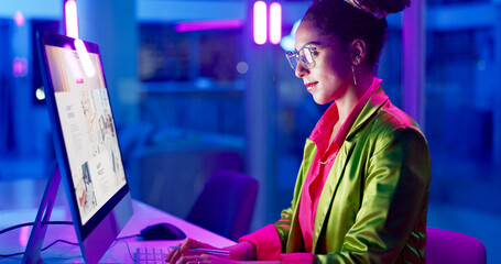 Aufkleber - Fashion, typing and woman in office for creative job in company, smile and happiness with glasses. Female person, happy and technology for business as designer, entrepreneur and workplace for girl