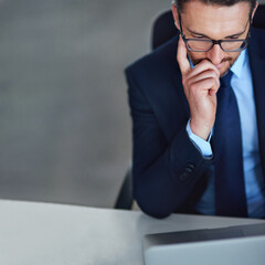Leinwandbilder - Thinking, business man and company laptop with finance research, investment planning and mockup. Internet, professional and office with online, digital and corporate employee at desk with idea
