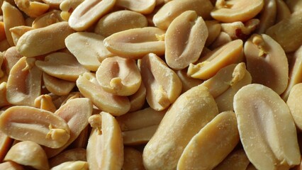 roasted peanuts, with their split halves and lightly salted surfaces, boast a spectrum of hues from 