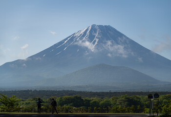 Wall Mural - 精進湖から眺める富士山