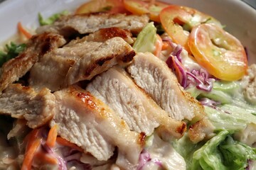 Canvas Print - Fresh vegetable salad and pork steak