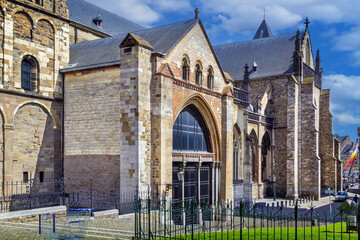 Sticker - Basilica of Saint Servatius, Maastricht, Netherlands