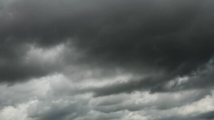 Wall Mural - time lapse of cloudy sky at overcast