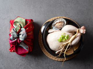 Sticker - samgyetang,Ginseng Chicken Soup with Abalones	