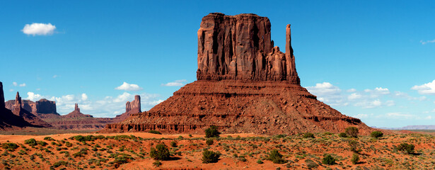 Wall Mural - landscape of monument valley. panoramic view. navajo tribal park, united states