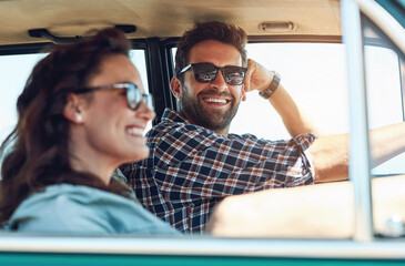 Poster - Couple, road trip and car for vacation and window, summer and adventure for explore together. Smile, sunglasses and love in countryside in transport, vehicle and sunshine for man and female people