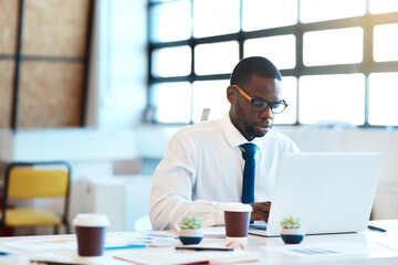 Aufkleber - Fintech, documents or businessman with laptop in office for planning, research or tax, savings or review. Finance, investment or African accountant with glasses for startup, accounting or sale profit