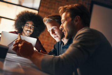 Fototapete - Night, teamwork and deadline for project, brainstorming and smile for research, accountant and data in phone. Boardroom, dark and together in corporate, people and auditor for finance of company