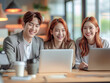 © HNJ - business people working in office