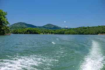 Canvas Print - lake chatuge