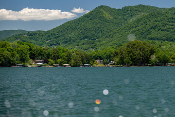 Canvas Print - lake chatuge