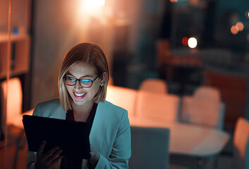 Poster - Corporate woman, tablet and smile at night in office for company agenda, research and planning. Executive, technology and reading email or report for business results, growth and revenue with data