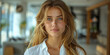 © Vertigo Images - Young Businesswoman Realtor