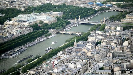 Wall Mural - Aerial scenic view of the river Seine with bridges and touristic boats in Paris, France.