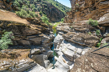 Sticker - Scenic views of Taşyaran Valley, which is approximately 45 km from the city center on the Uşak-İzmir Highway; It was formed as a result of water, wind and tectonic movements.