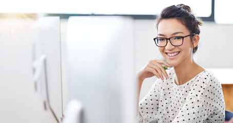 Aufkleber - Creative woman, planning and portrait by computer of online research, editing or working in office. Business worker, editor or technical writer on desktop for project development at publishing agency