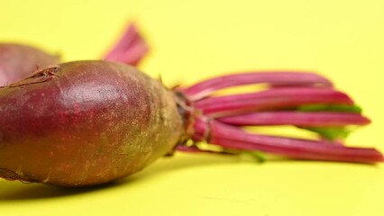 Wall Mural - red young beets close up