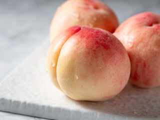 Canvas Print - peaches on a plate