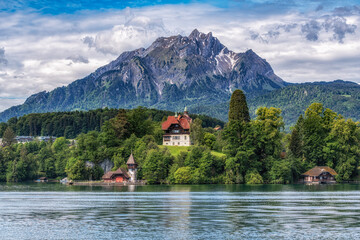 Wall Mural - Mount PIlatus view on Lake Lucerne