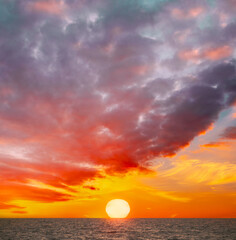 Poster - Natural Color Sunset Sunrise Sky Over Sea. Seascape With Shining Setting Sun On Sea Horizon