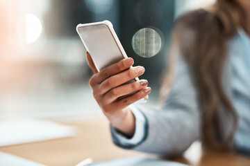 Aufkleber - Business woman, hands and research with phone for reading news or communication at office desk. Closeup of female person or employee scrolling on mobile smartphone for web search, browsing or app