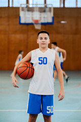 Wall Mural - Youth basketball player in stance