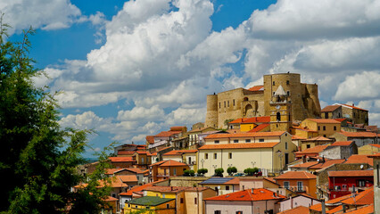 Wall Mural - Castello Aragonese e borgo di Monteverde Irpino, Campania