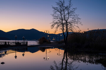 Wall Mural - Sunset in Kastoria lake Greece 