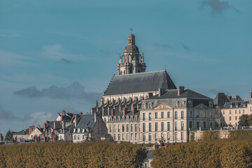 A tranquil view of the saint-martin cathedral in tours