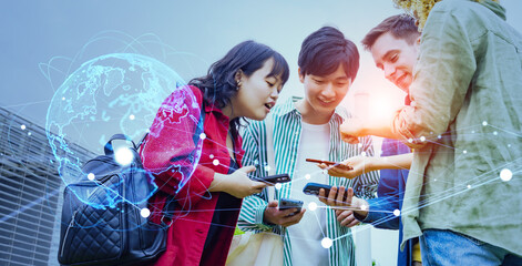 Aufkleber - Multinational people using smartphones and global network concept