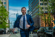 © Volodymyr - Business man run in NY. American business. Businessman run down street, late for a meeting. Businessman in suit run be success. Running business man. Fast business. Run and late businessman.