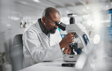 Aufkleber - Scientist, development and microscope in laboratory for analysis, innovation and medical research. Black man, technology and professional person or expert in clinic for diagnosis, cure or health care