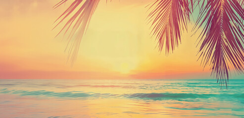 Hermosa playa tropical al atardecer con hojas de palmeras y olas en la arena. Fondo de isla exótica, colores cálidos. Concepto de viaje. Estilo de filtro vintage.