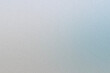 © James H Becker - Fundo granulado azul claro, cinza textura de ruído pano de fundo cor pastel banner espaço de cópia. Banner, apresentação, fundo de tela, proteção de tela.