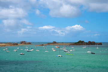 Poster - Magnifique paysage de mer à Port-Blanc Penvénan en Bretagne - France